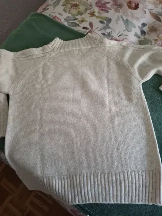 Jersey beige cuello alto