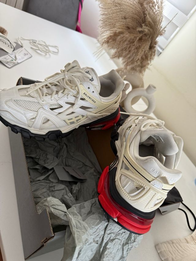 Balenciaga Track 2 Zapatillas Beige/Blanco
