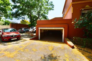 Chalet en venta en Espartinas