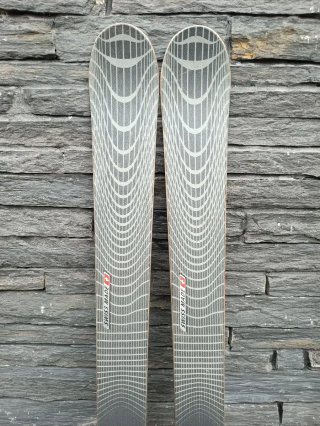 Esquís Stockli Spirit Globe