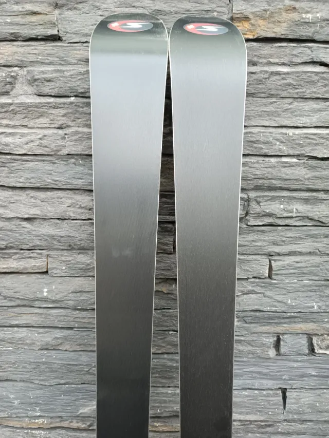 Esquís Stockli Spirit Globe