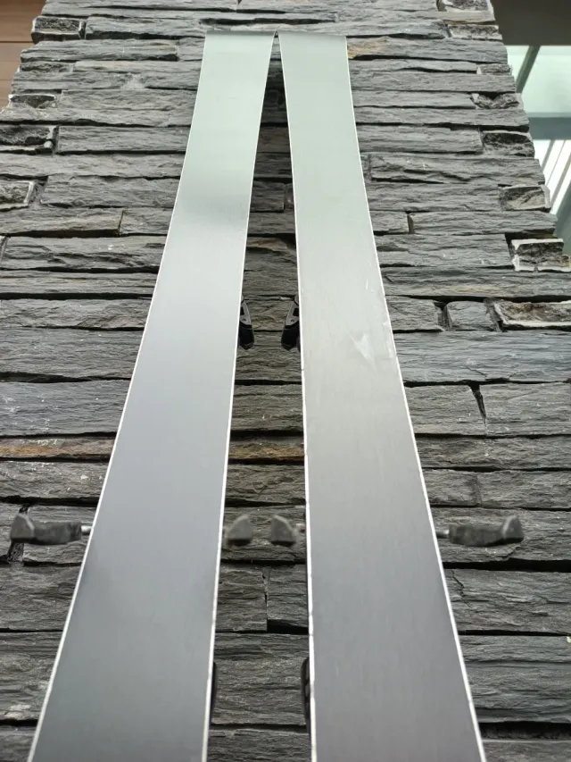 Esquís Stockli Spirit Globe