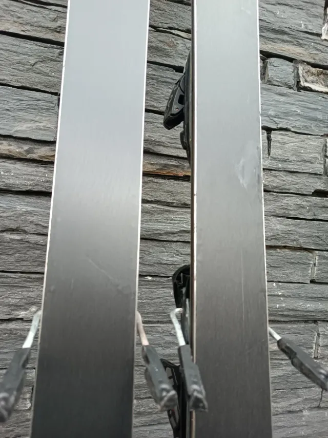 Esquís Stockli Spirit Globe