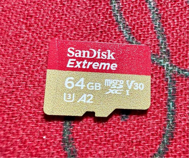 GoPro Hero 10 Black + Accesorios