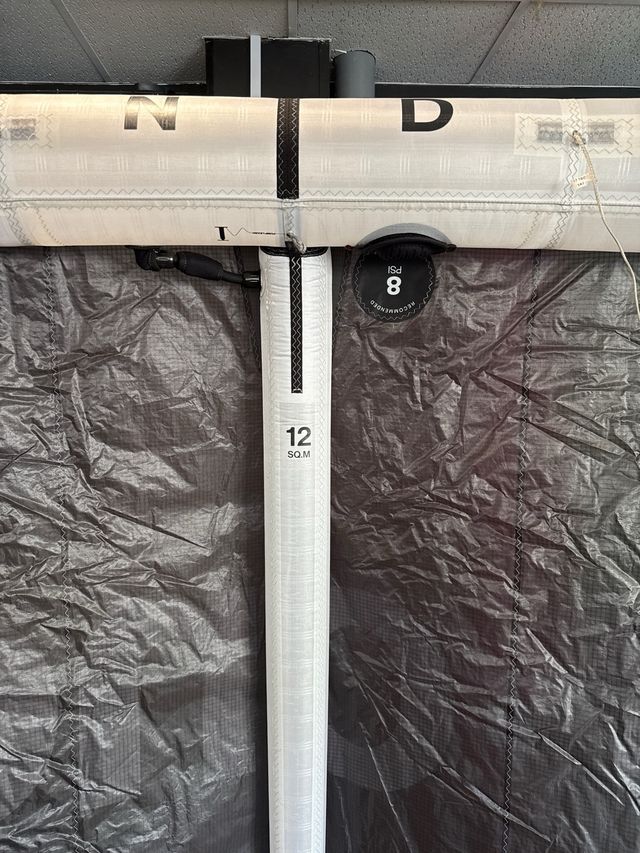 Cometa F-One Bandit Tec 12m 2025