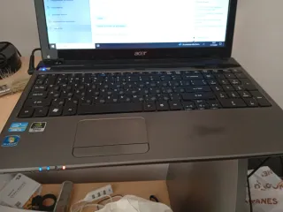 Portátil Acer Intel i3 8GB RAM