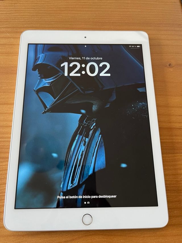 iPad 6ª Gen 32GB Plata