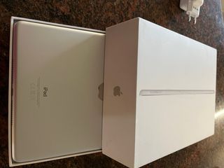 iPad 6ª Gen 32GB Plata