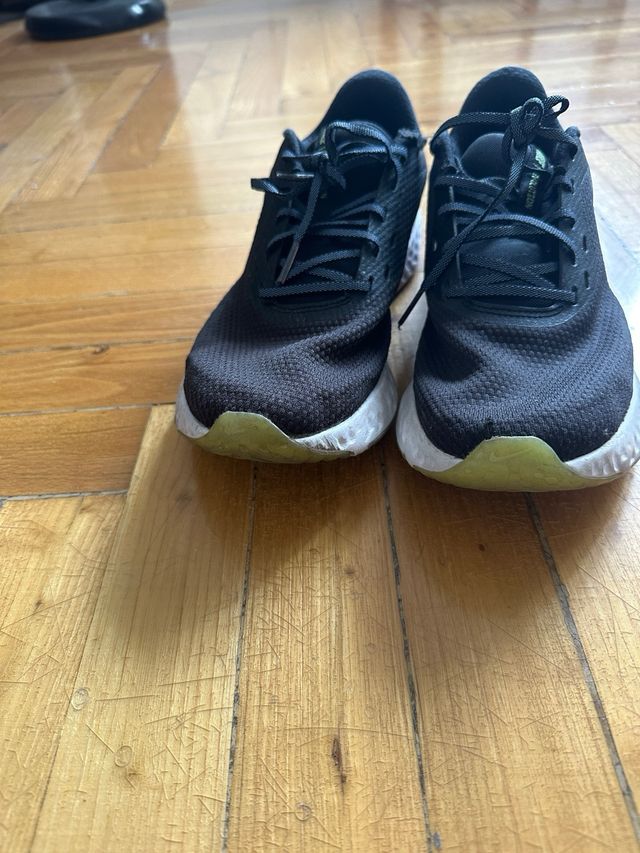 Zapatillas Nike Revolution 6 Negro/Rosa