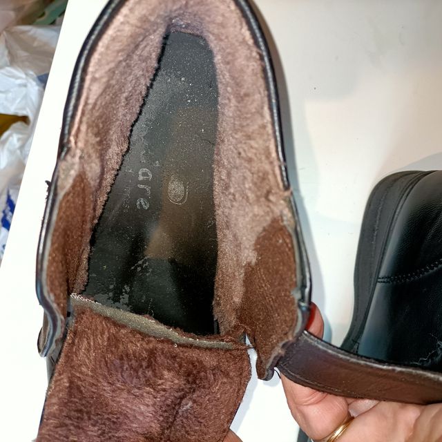 Botines de piel negras - cierre velcro