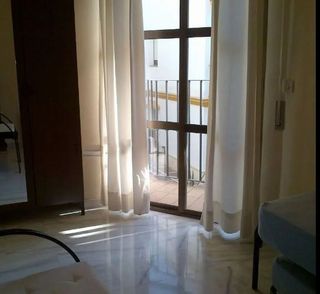 Piso en alquiler en Museo en Sevilla