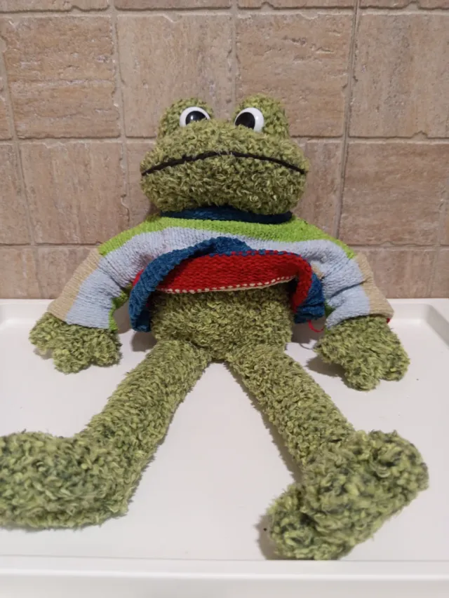 Peluche Rana Melquiades y Merlín