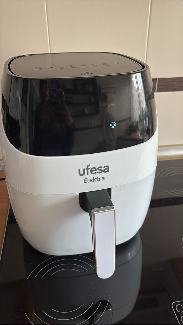 Freidora de aire Ufesa Elektra