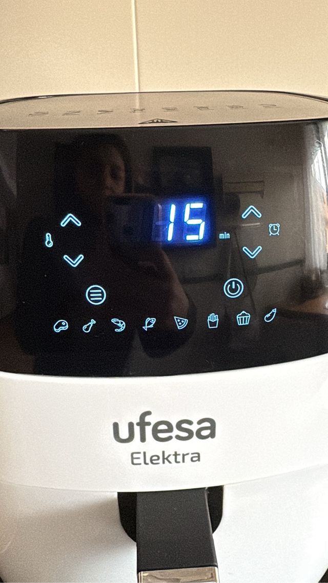 Freidora de aire Ufesa Elektra