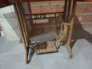 Mesa Máquina Coser Alfa Madera
