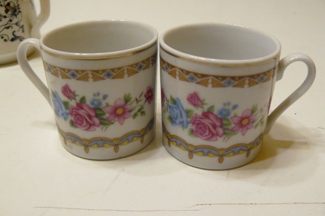 Juego de 12 tazas de café antiguas