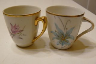 Juego de 12 tazas de café antiguas