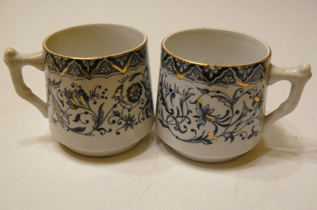 Juego de 12 tazas de café antiguas