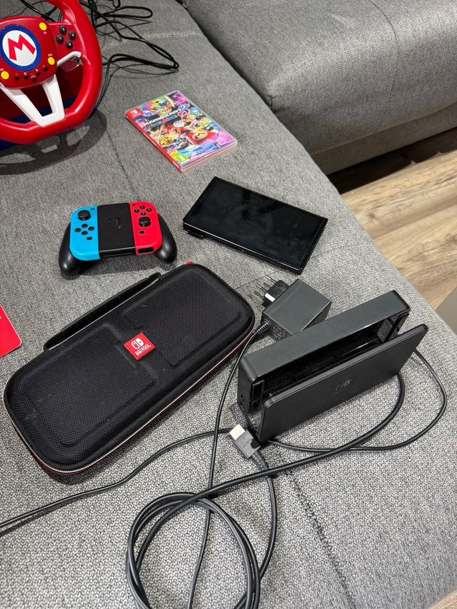 Nintendo Switch OLED Negra + Accesorios