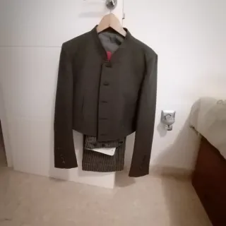 Traje corto campero gris