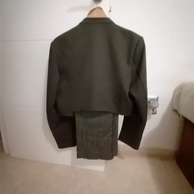 Traje corto campero gris