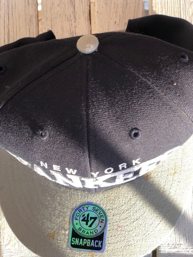Gorra 47 Brand Snapback Negra y Beige