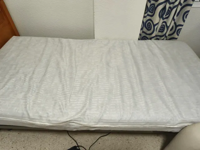 Cama articulada madera y metal