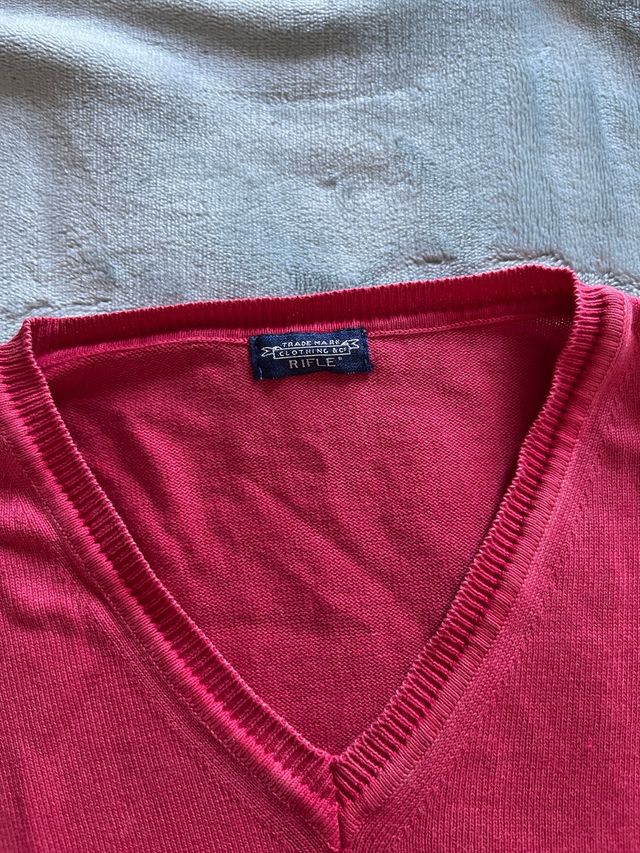 Jersey rosa cuello pico mujer