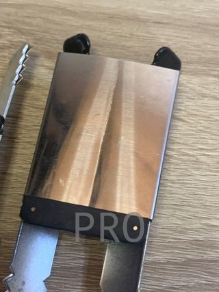 Cierre antirrobo para persianas