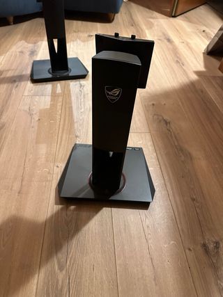 Supporti monitor Asus ROG Swift VESA