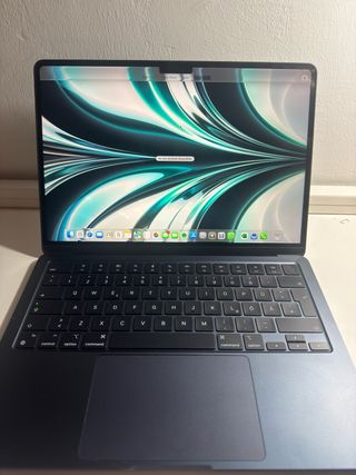 MacBook Air M2 2022 Gris Espacial