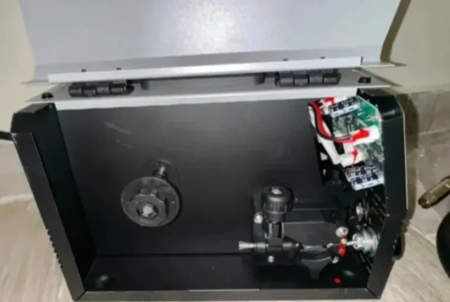 Soldador MIG MMA 2 en 1