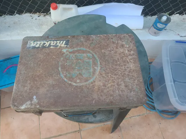 Martillo demoledor con cinceles