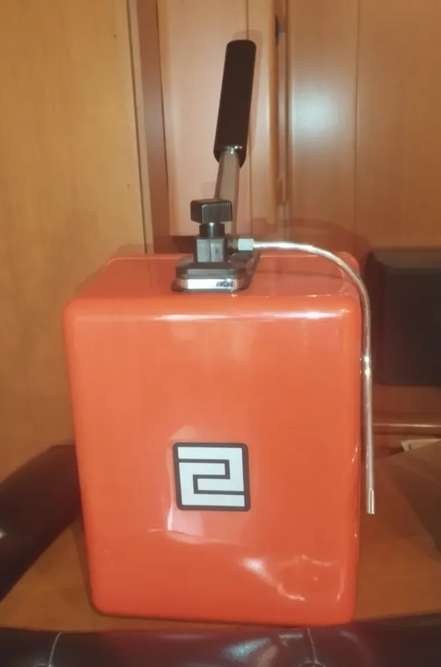 Cafetera Mini Gaggia Roja