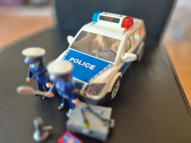 6920 Coche de policía playmobil con luces y sonido