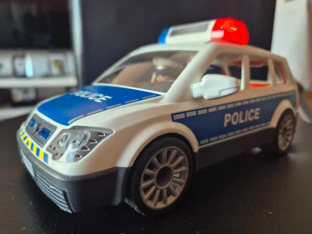 6920 Coche de policía playmobil con luces y sonido