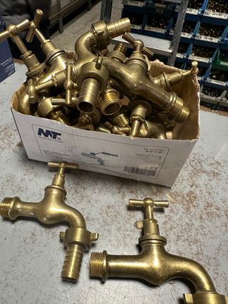 Grifos de latón para jardín