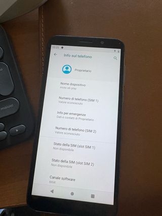 Motorola e6 Play grigio
