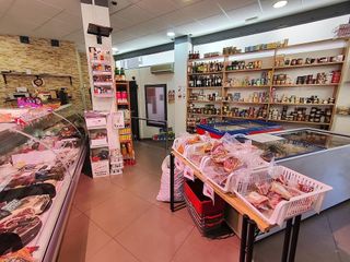 Local comercial en venta en San Adrián