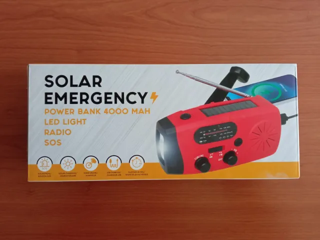Radio Linterna Solar Emergencia 4000 mAh