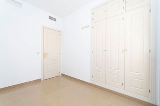 Piso en venta en Pedro Salvador - Las Palmeritas en Sevilla