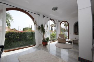 Chalet en alquiler en Elviria en Marbella