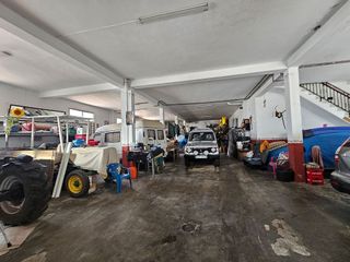 Chalet en venta en Gines