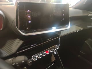 Peugeot 2008 Allure PT 100cv 6Vel KM0