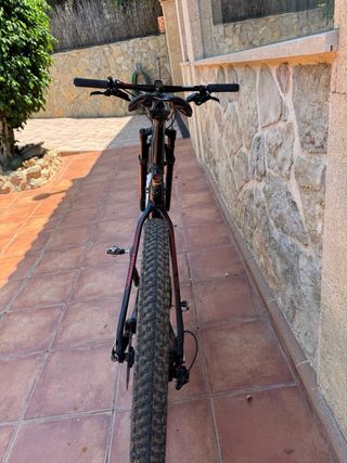 Bicicleta Montaña Carbono Negra