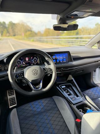 Volkswagen Golf 2024