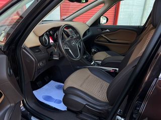 Opel Zafira Tourer    2.0 CDTI 165Cv Excellence 7Plazas
