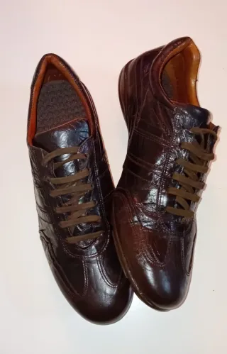 Zapatos casuales marrones talla 42