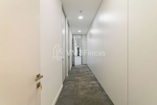 Oficina en alquiler en Zona Industrial en Prat de Llobregat, El