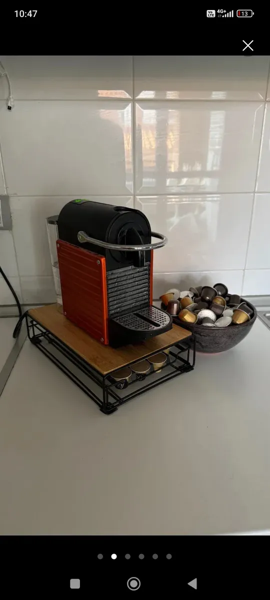 Cafetera Nespresso naranja